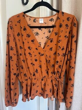 Melrose and Market Rust Orange Blouse with Black Floral Print
